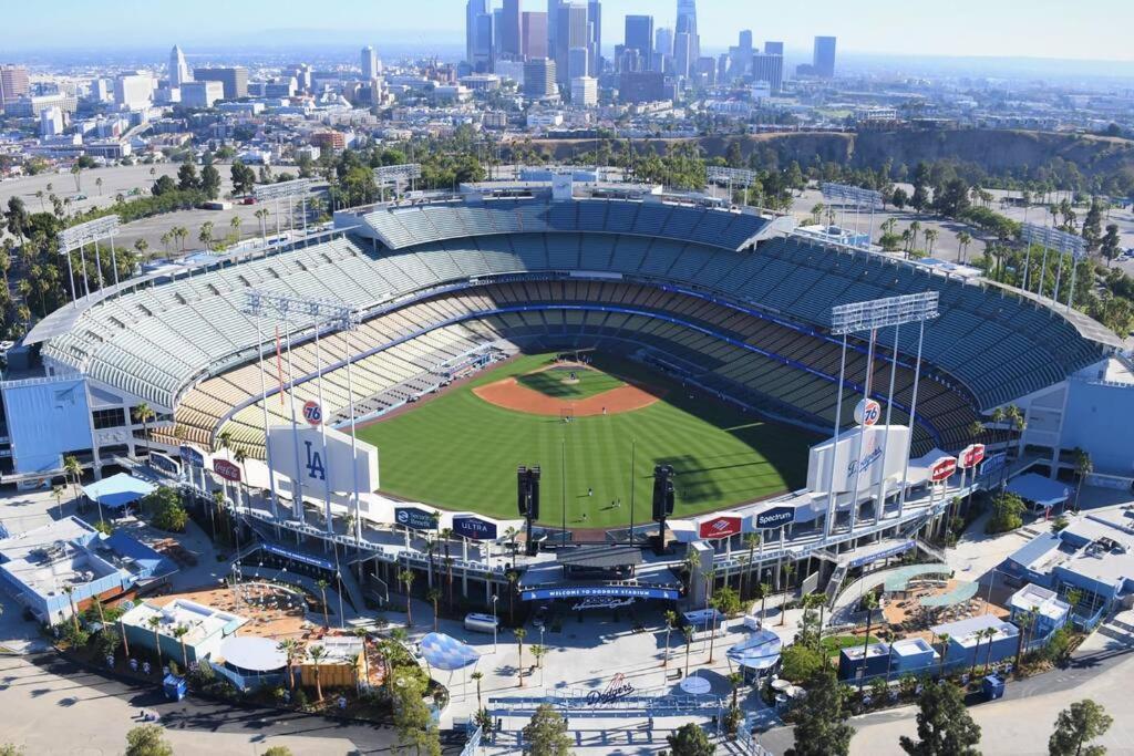 Central La Hub Nearby Dodgers, Pasadena & Downtown Los Angeles Exterior photo